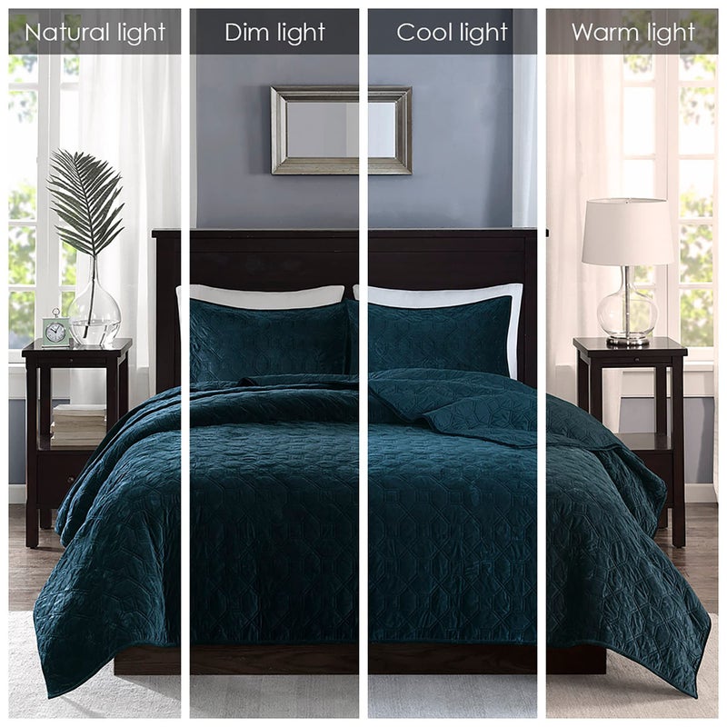 Madison Park Harper Quilt Set Velvet Casual Geometric Stitching Design All Season, Lightweight Coverlet, Cozy Bedding, Matching Shams, Full/Queen(90"x90"), Teal 3 Piece - Image 2